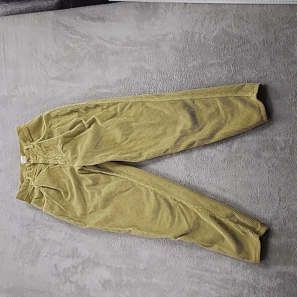 Lecomte Corner Corduroy Pants Women's Size 8 Olive green High Rise Tapered Leg